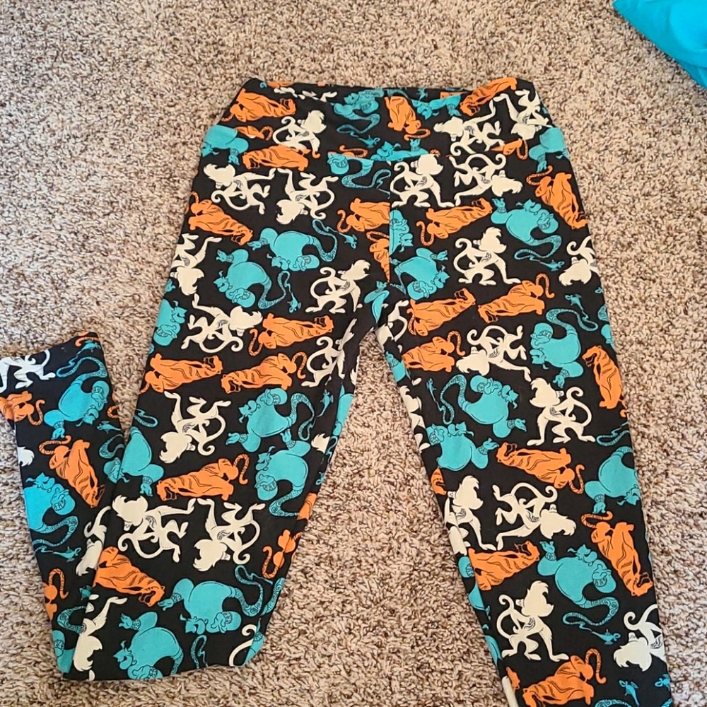 Lularoe Disney leggings